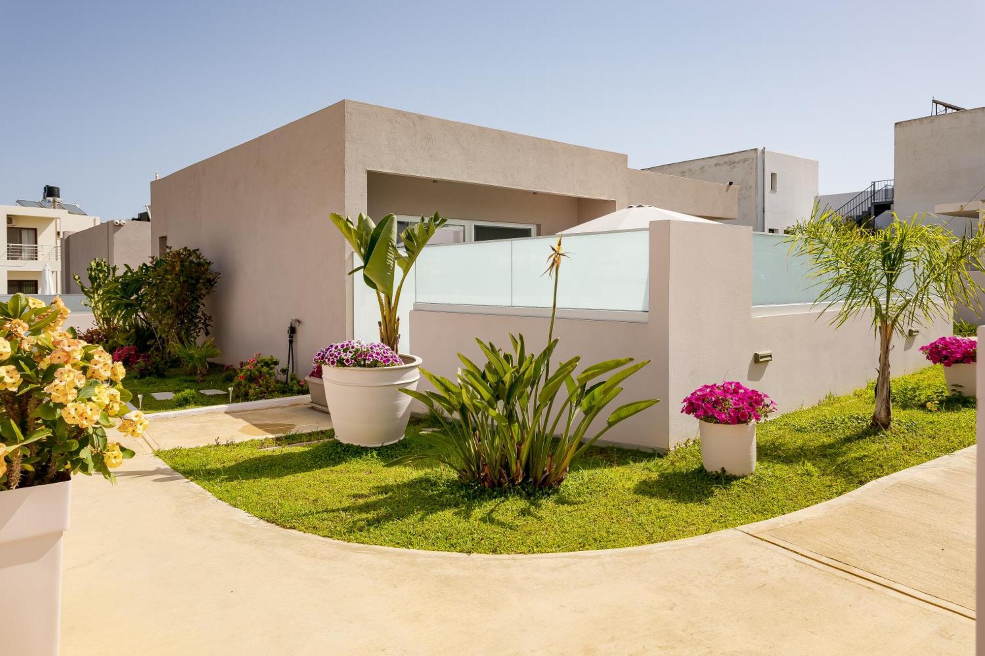 Sarpidon Suites Agia Marina Exterior foto